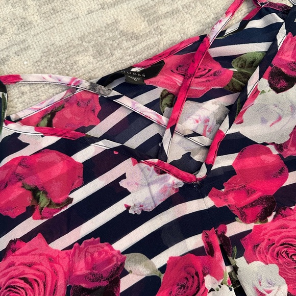 Guess Striped Floral Spaghetti Strap Blouse Blue Pink Size Medium - Picture 2 of 4